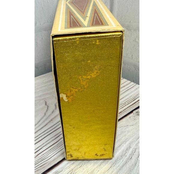 New Old Stock Avon TIMELESS 3 Perfumed Soaps 9oz total weight - Picture 3 of 6